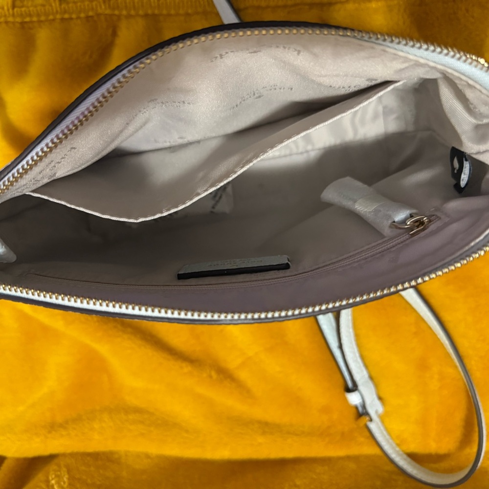 Kate Spade crossbody - Picture 7 of 10